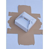 Kutija za torte sa ručkom 30x30x13